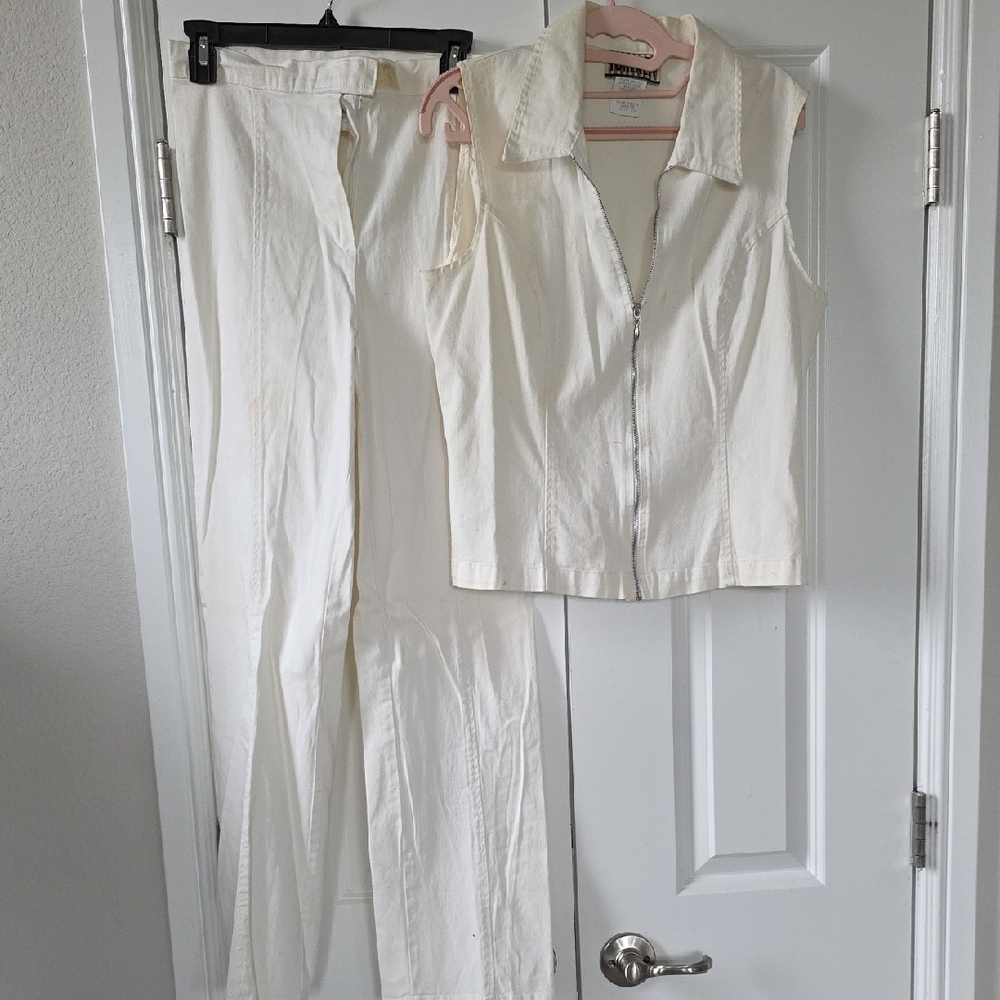 Forenza Cream Trousers Pants & Top